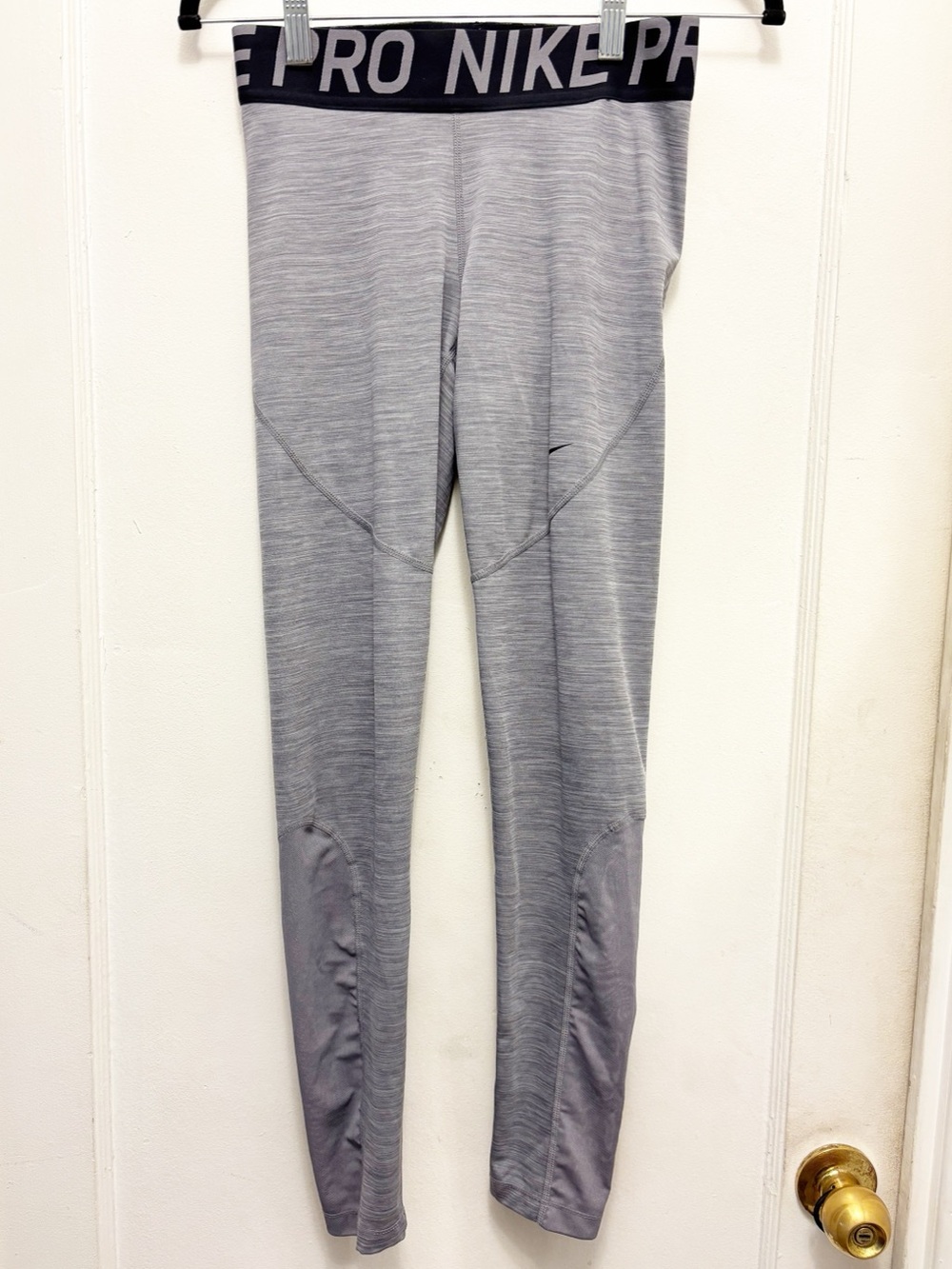 Nike Women's Pro Dri-FIT Training Tights  "Gunsmoke/Heather/Black" colorway.